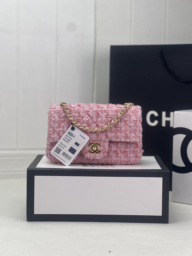Chanel CF woolen series this is a bag that can be praised by all friends around us for it