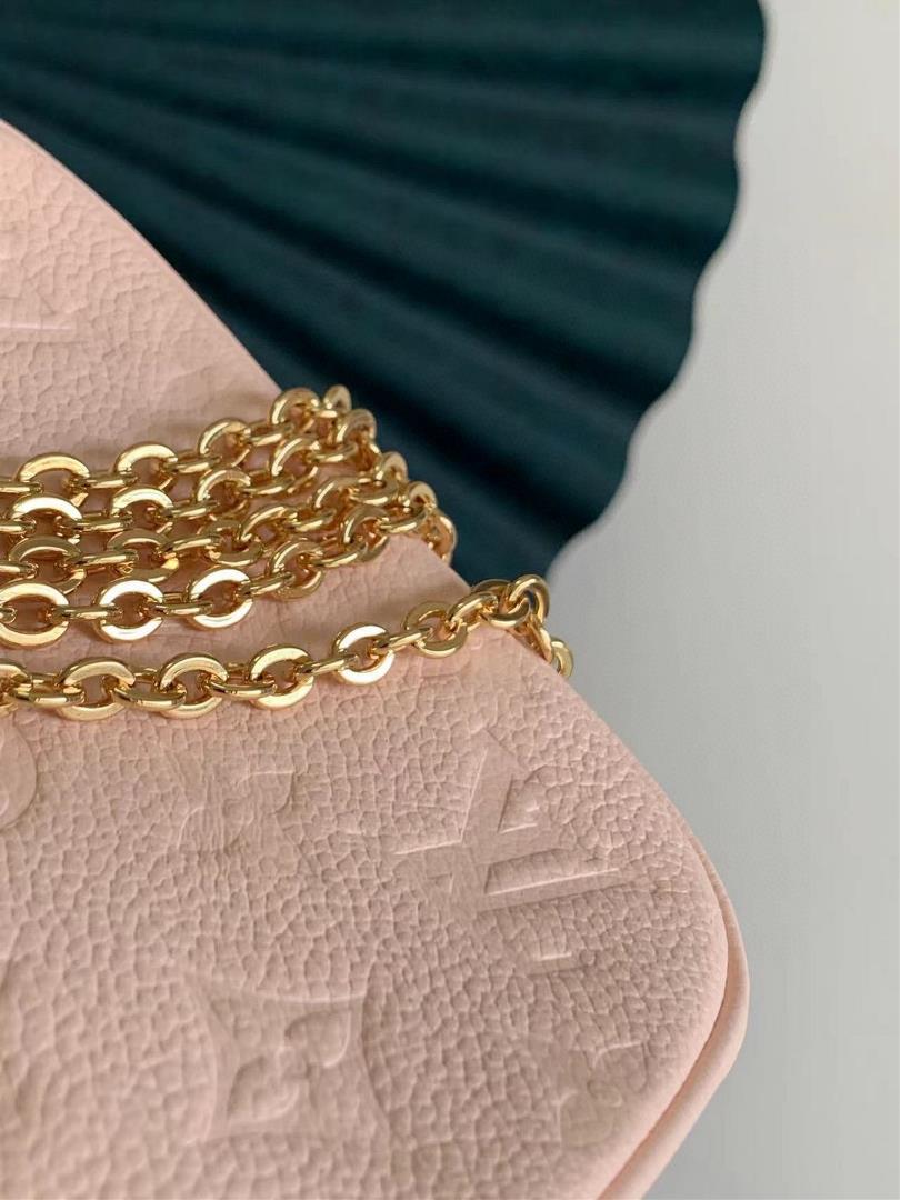 M81389 81390 This Micro Mtis chain bag is made of soft Monogram Imprente leather and features