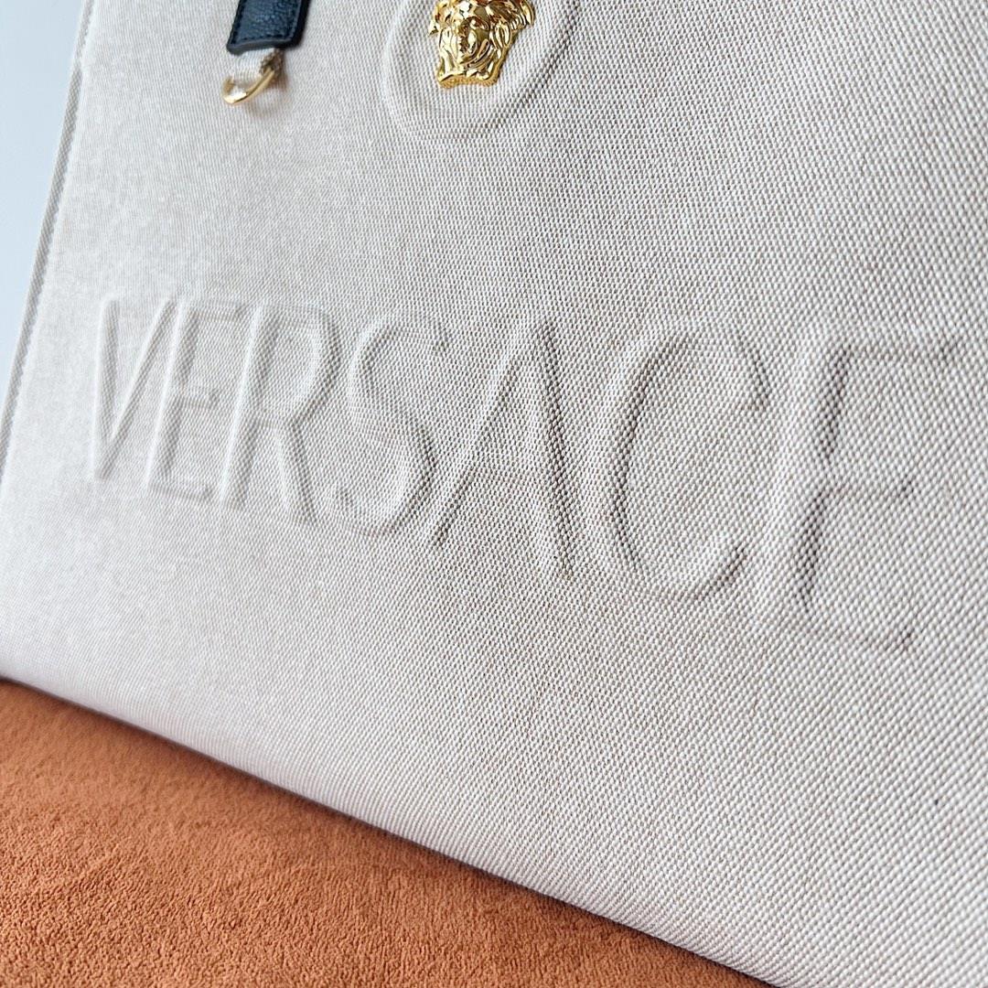 Versace Tote Bag AutumnWinter 2023 New Versace Jeans Tote Bag molded embossed letters concave