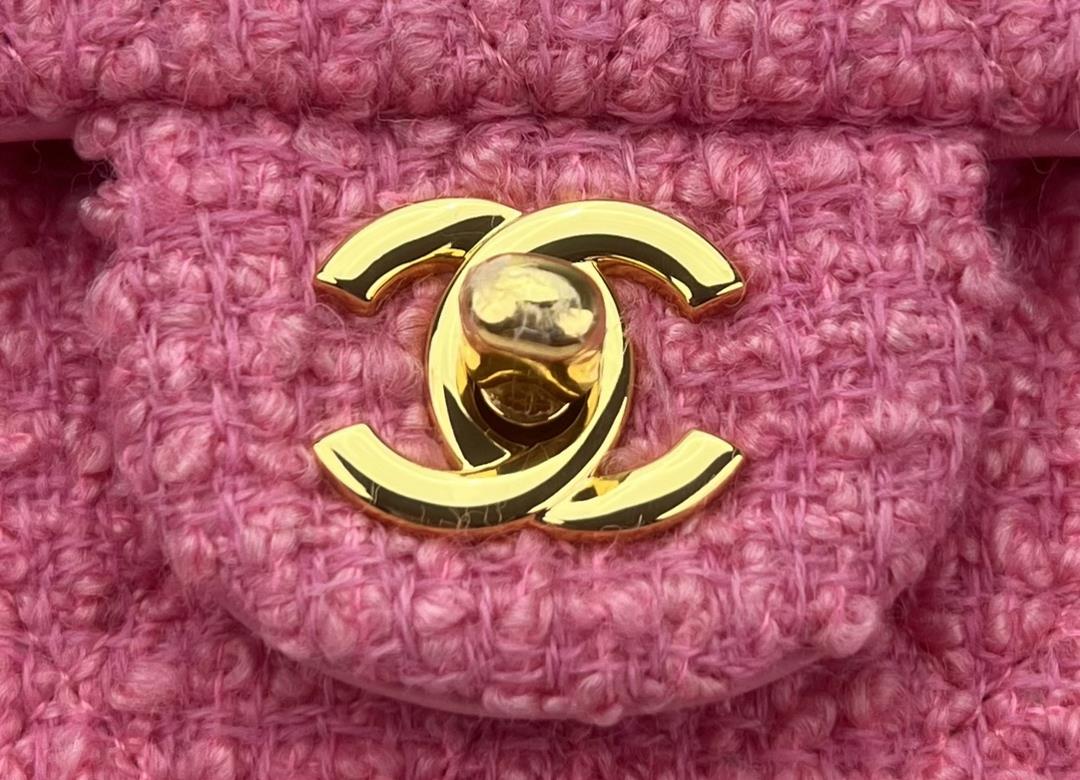 Chanel CF woolen series this is a bag that can be praised by all friends around us for it