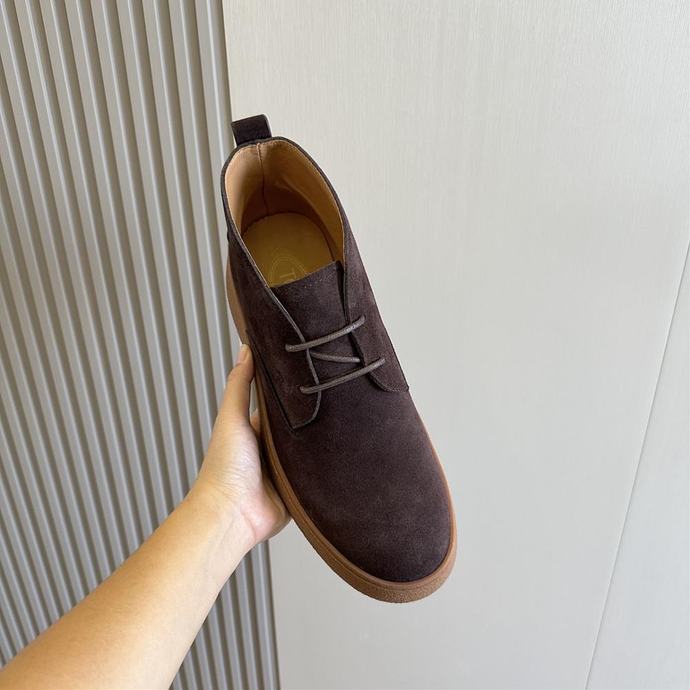 But its not just about aesthetics Tods mens shoes are also incredibly comfortable The